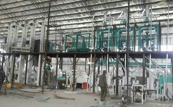 <a href=http://m.g-ma.cn/product/6/ target=_blank class=infotextkey>玉米深加工機(jī)械</a>